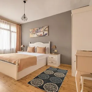 3* Apart Otel Old Town Deluxe Flats
